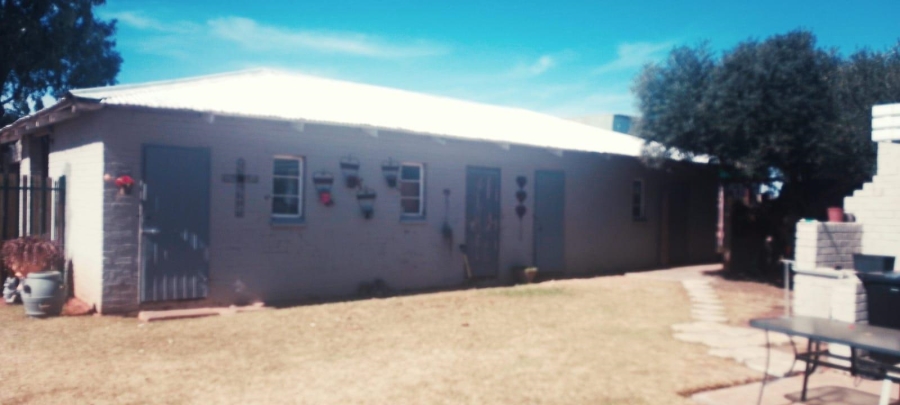 3 Bedroom Property for Sale in Bainsvlei Free State